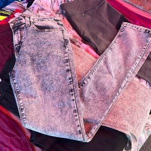 New acid wash denim skinny jeans